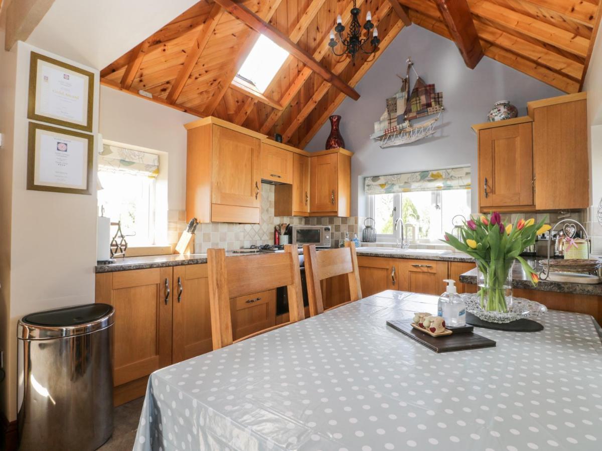 Stable Cottage Stoupe Brow 外观 照片